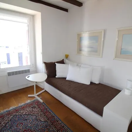 Appartamento Jacadi Avec Les Cles De Saintjean De Luz